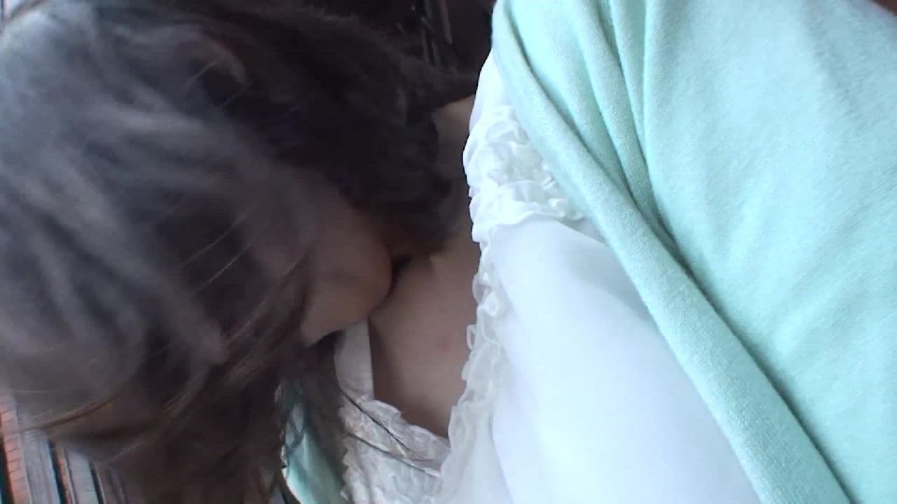 Japanese cougar bares it all to have her pussy drilled
